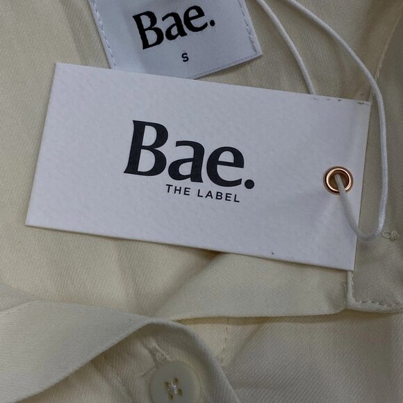 Bae Women's Love Affair Oversized Button-Up Shirt – Size S – Vanilla Beige - Picture 4 of 10